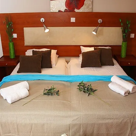 Venus Hotel
