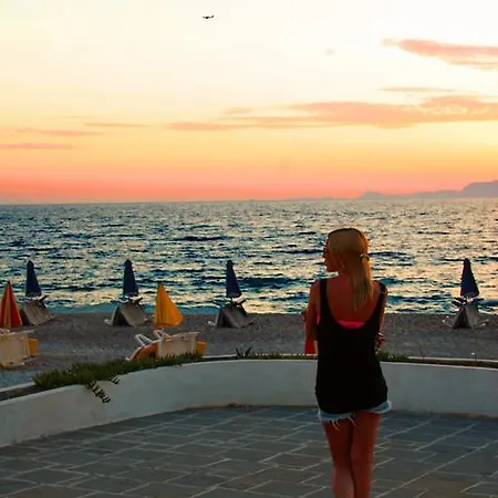 ホテル Venus Rhodes City