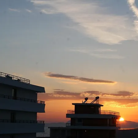 Venus 2* Rhodes City