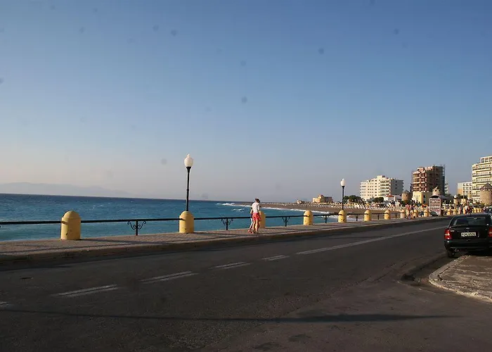 Venus 2* עיר רודוס