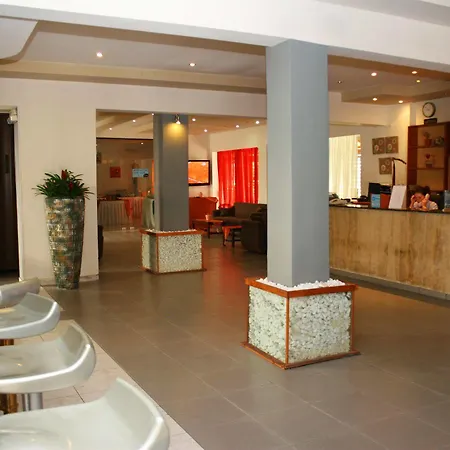 Venus Hotel 2*