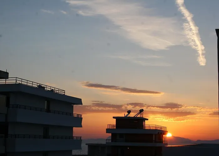 Venus 2* Rhodes City