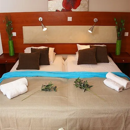 Venus Hotel