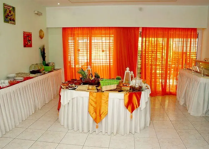 Venus 2* Rhodes City