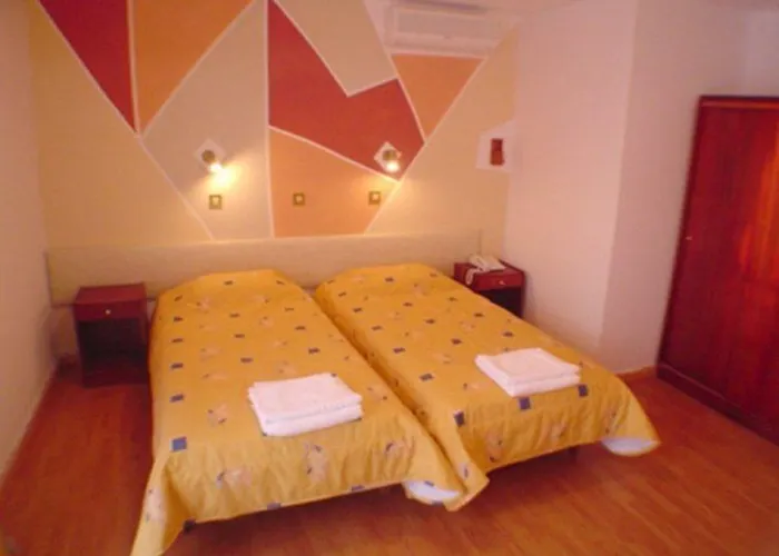 Venus 2* Rhodes City